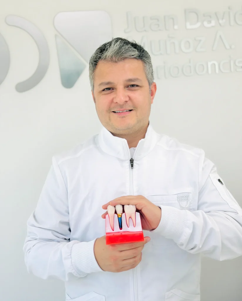 Dr. Juan David - Periodoncista Manizales 3